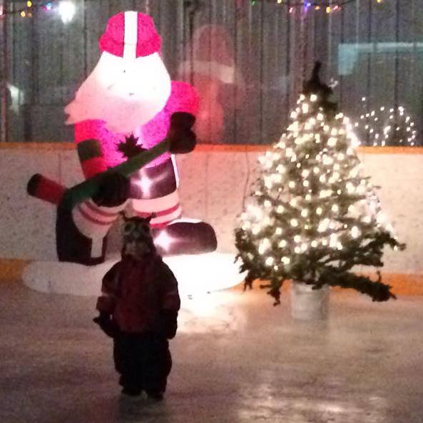 10896959_889364357760738_853528957368901019_n