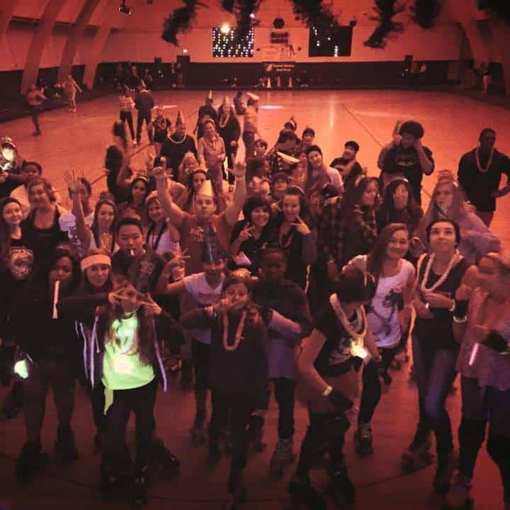 10897863_889090517790093_6927975602970645144_n