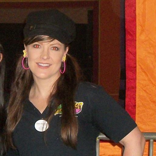 1379809_656067687767269_154771508_n