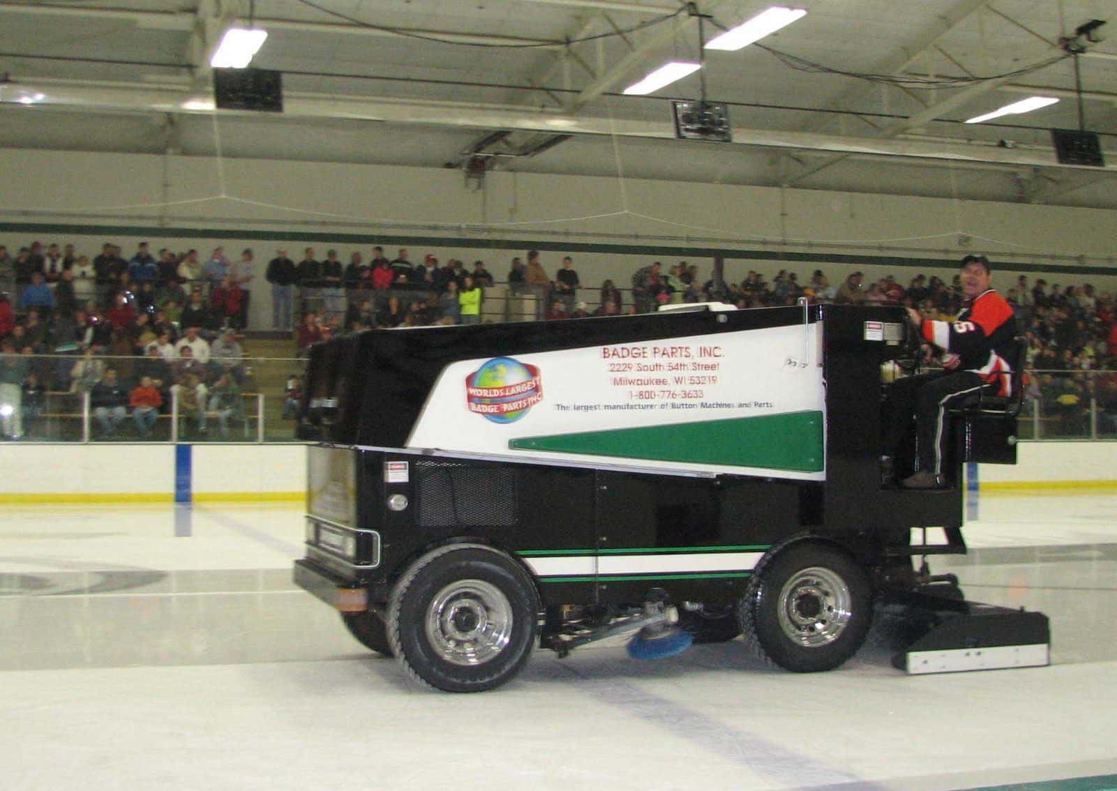 Kettle Moraine Ice Center Skating Rinks Near Me