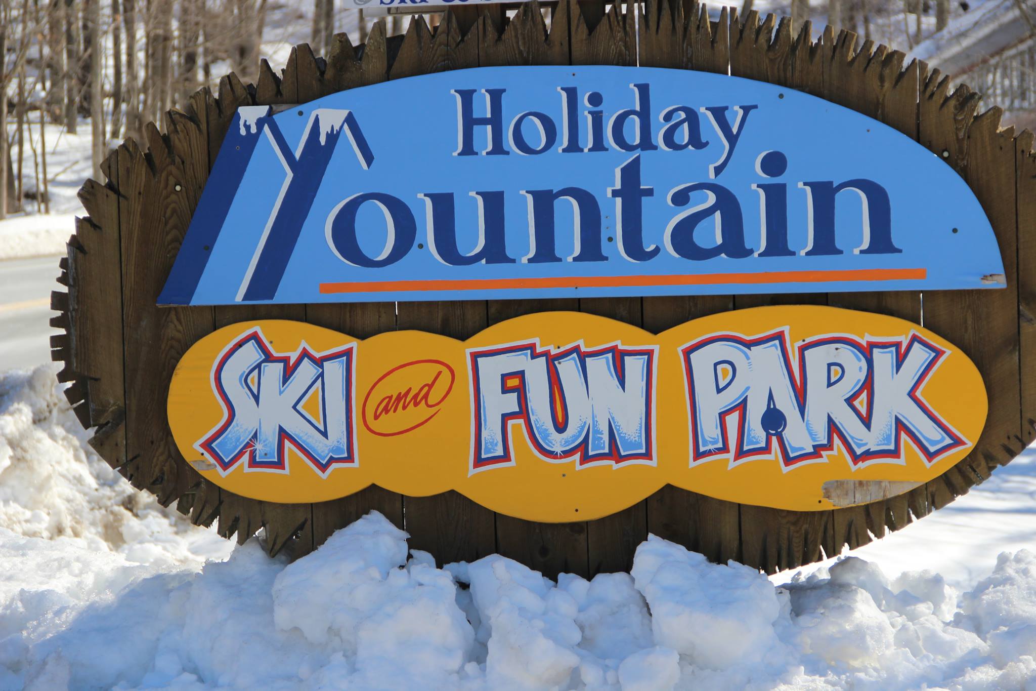 Holiday Mountain Ski & Fun Park Ice Skating Rinks in Monticello NY