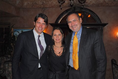 1917563_108542745842743_5355457_n