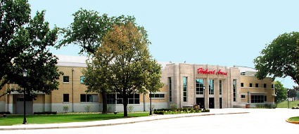 1935909_143228327007_2003807_n