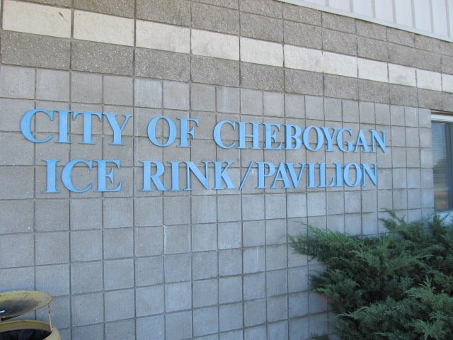 320138_148830338541666_477468209_n