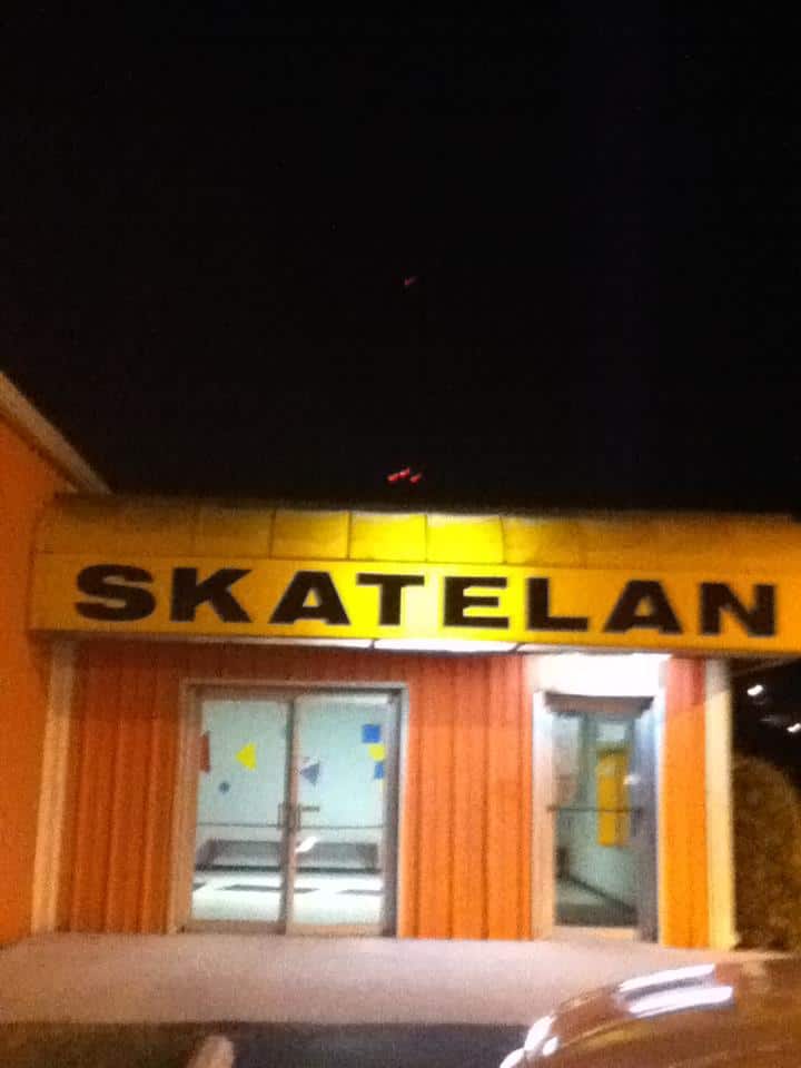 393750_300636919958351_215967253_n