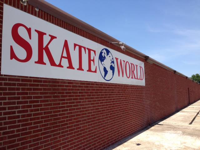 1003419_571541886231626_2028635565_n