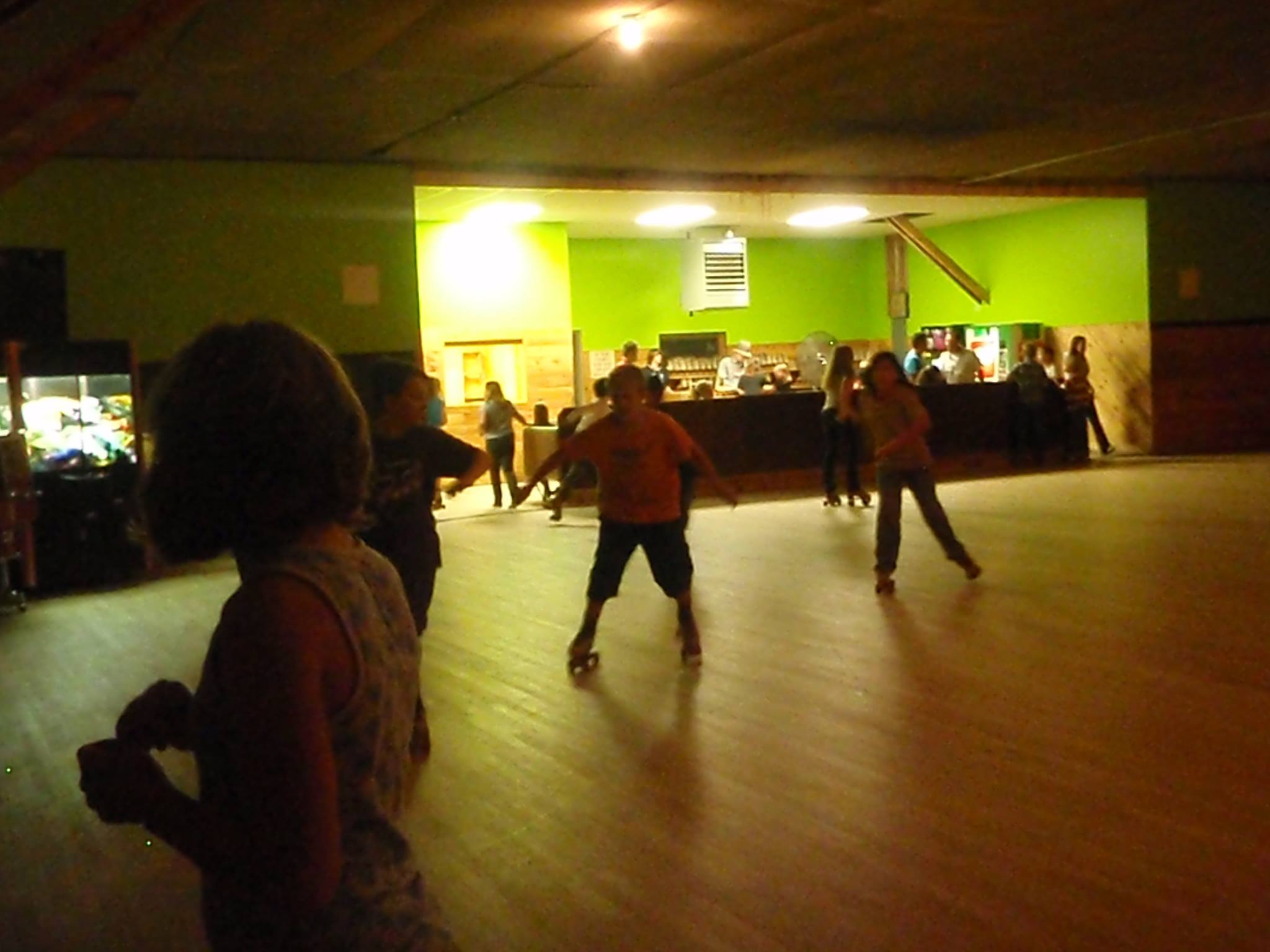 PlaMor Roller Rink Roller Skating Rinks in Grand Rapids MN