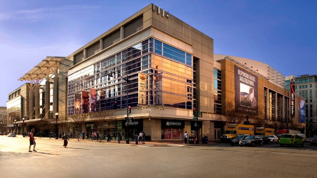 1523191_10152206433233259_164663638_o