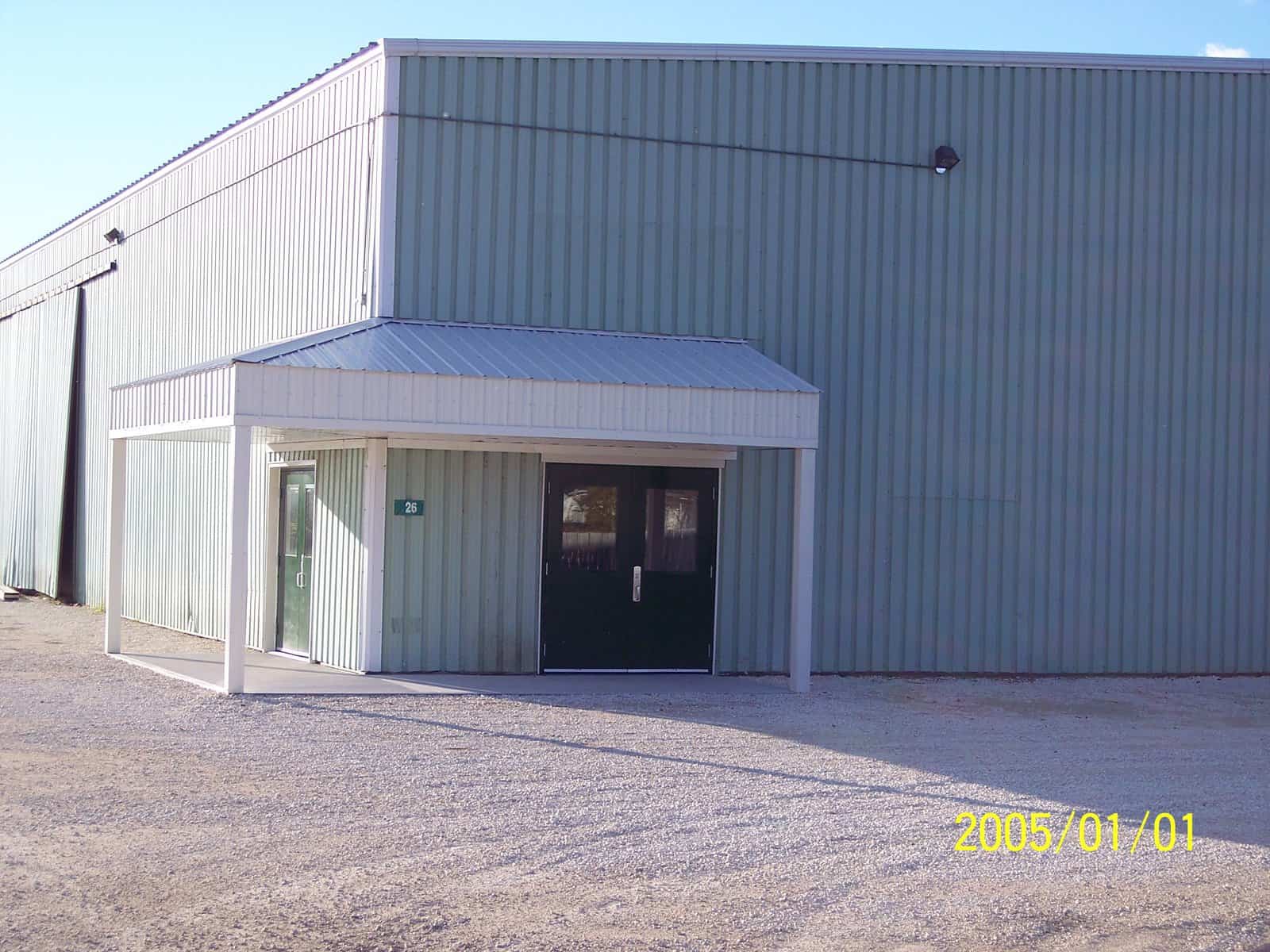 175901_118189695001605_720012871_o