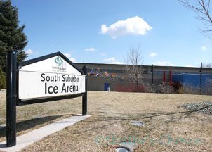 225300_165829960145641_2833837_n