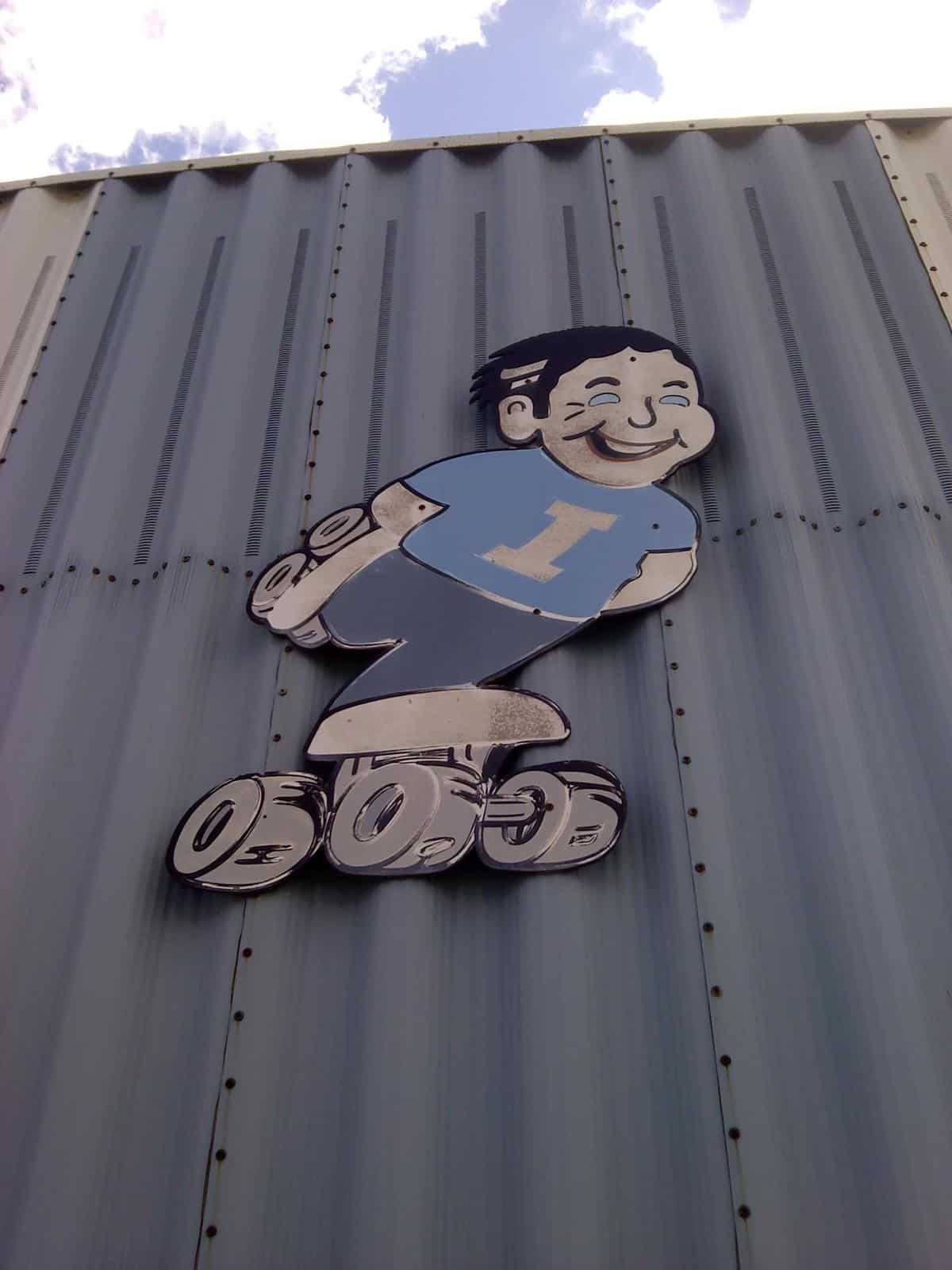 335844_250421591688044_475365671_o