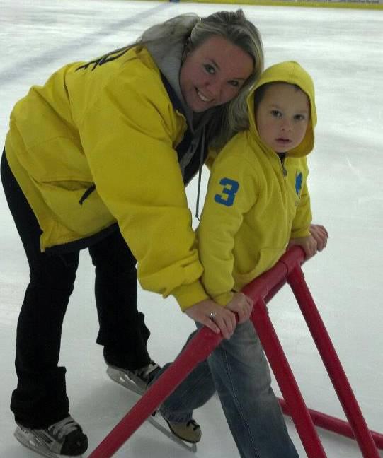 598466_291398290972624_846998332_n