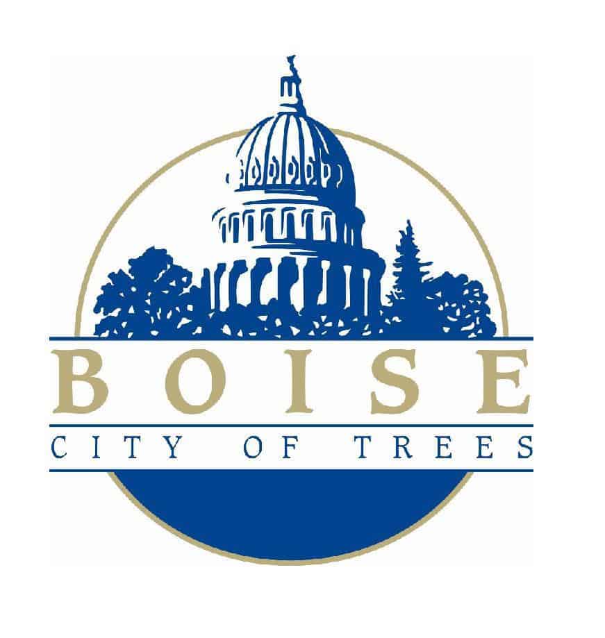 599169_10151211376699235_2141055377_n