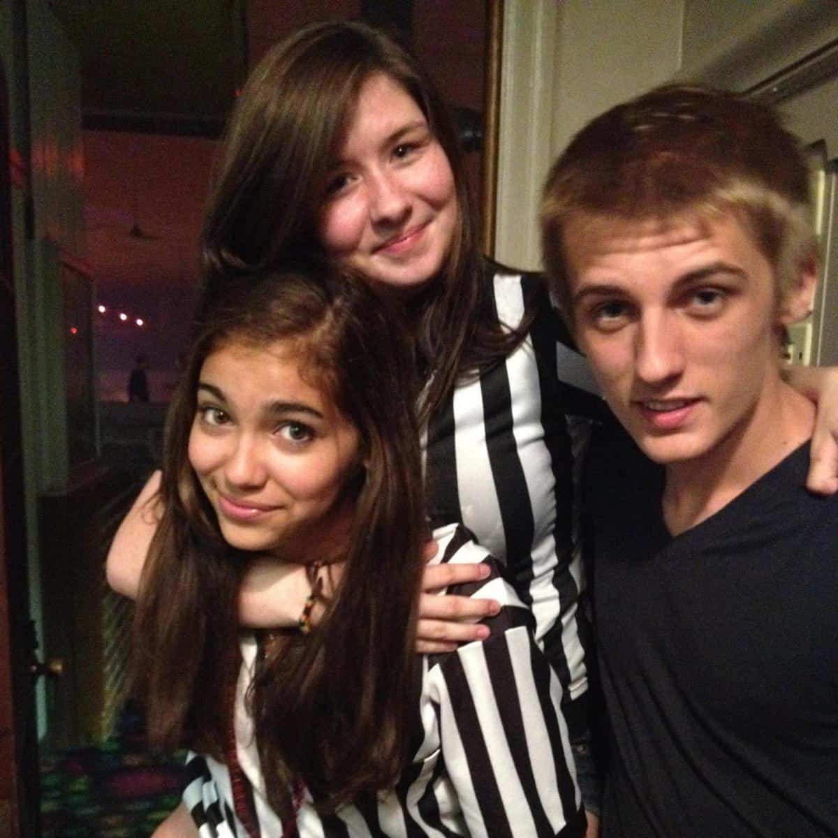 823359_10151349012998509_546624555_o